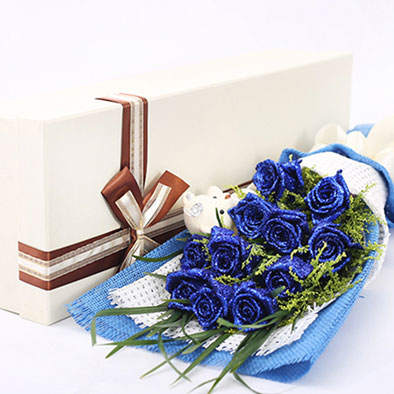 12 blue roses