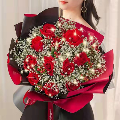 12 red roses