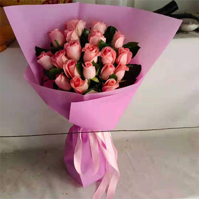 19 pink roses